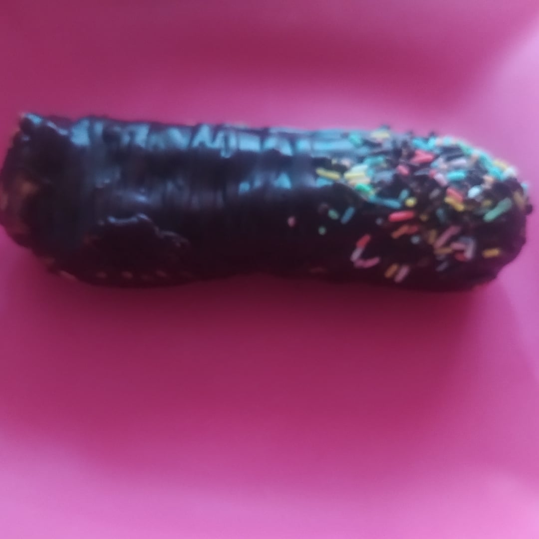Foto da Bomba de chocolate com granulado - receita de Bomba de chocolate com granulado no DeliRec