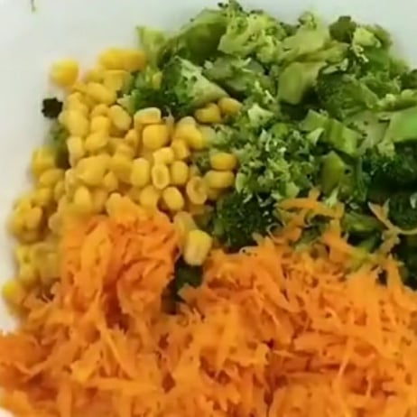 Foto da Saladinha de cenoura e brócolis  - receita de Saladinha de cenoura e brócolis  no DeliRec