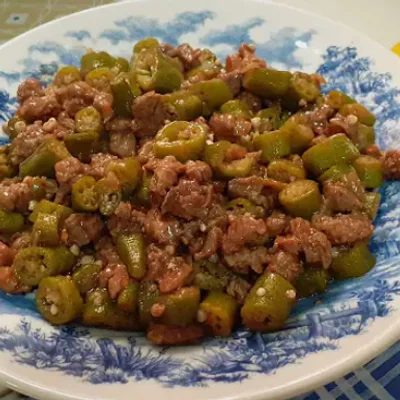 Recipe of Okra with minced meat on the DeliRec recipe website