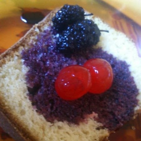 Photo of the cake with blackberries – recipe of cake with blackberries on DeliRec