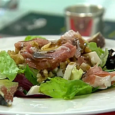 Recipe of Fig Salad with Ham on the DeliRec recipe website