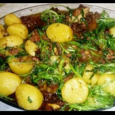 Recipe of Oxtail with watercress and potato on the DeliRec recipe website
