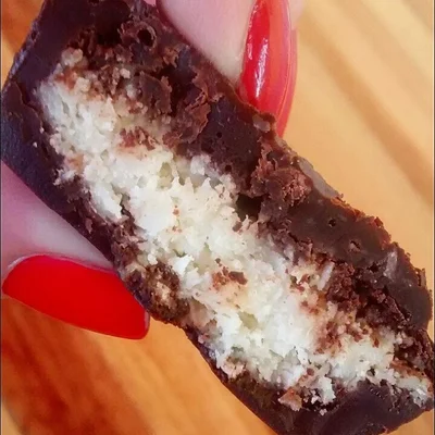 Recipe of Chocolate 85% cocoa with beijinho fale on the DeliRec recipe website
