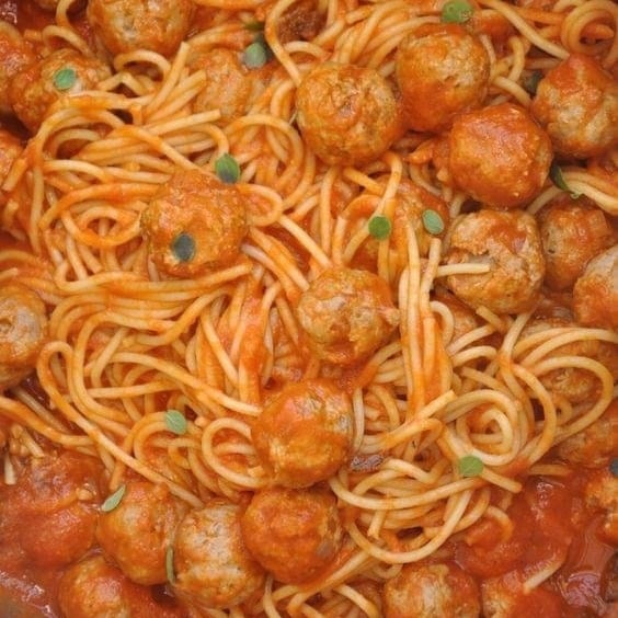 Photo of the Spaghetti with meatballs – recipe of Spaghetti with meatballs on DeliRec