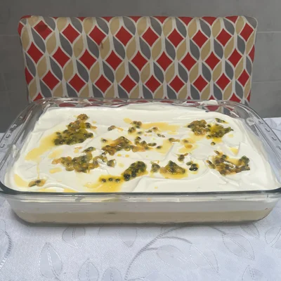 Recipe of Passion fruit pave with whipped cream on the DeliRec recipe website