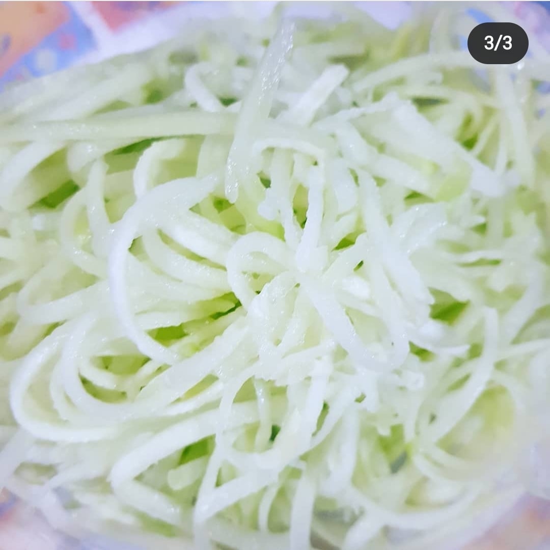 Photo of the Chayote Spaghetti with Garlic and Oil – recipe of Chayote Spaghetti with Garlic and Oil on DeliRec