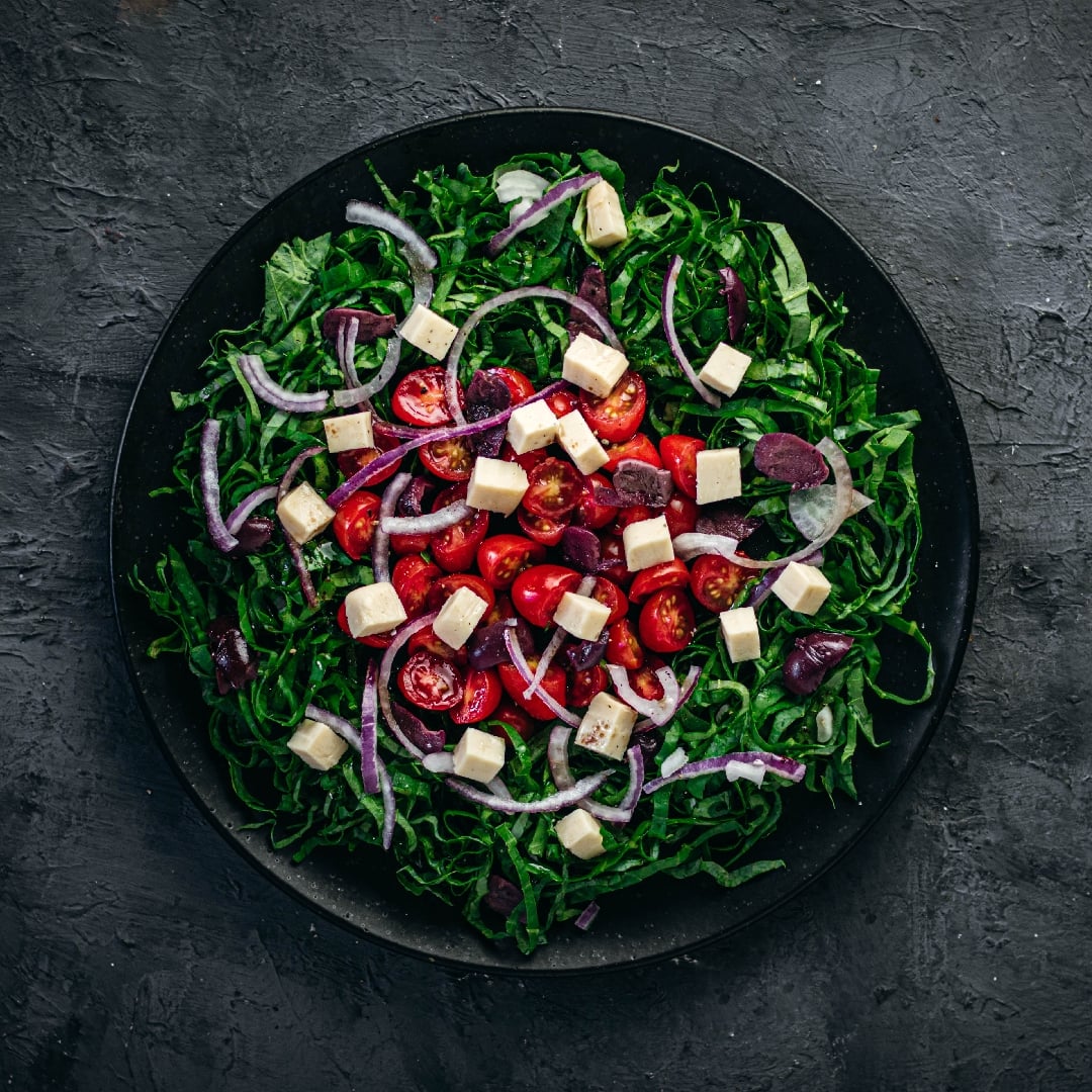 Foto da Salada de couve e mussarela - receita de Salada de couve e mussarela no DeliRec