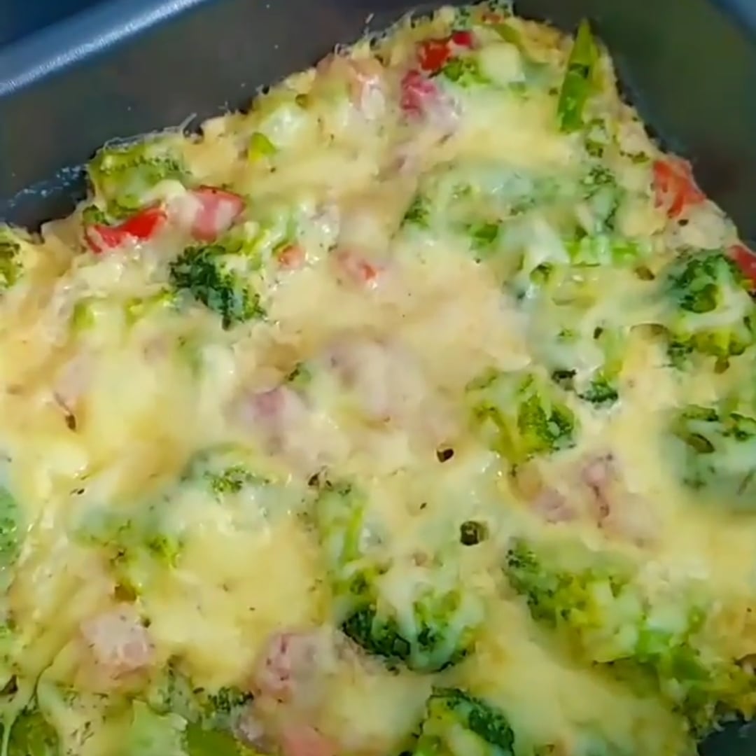 Foto della Broccoli gratinati con formaggio e pancetta - ricetta di Broccoli gratinati con formaggio e pancetta nel DeliRec