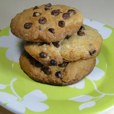 Receita de Cookies com Gotas de chocolate no site de receitas DeliRec