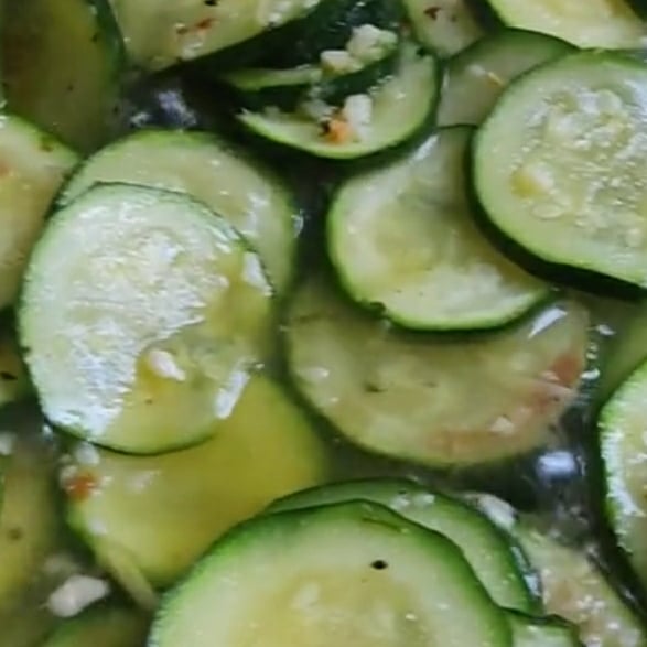Foto da Salada de pepino  - receita de Salada de pepino  no DeliRec