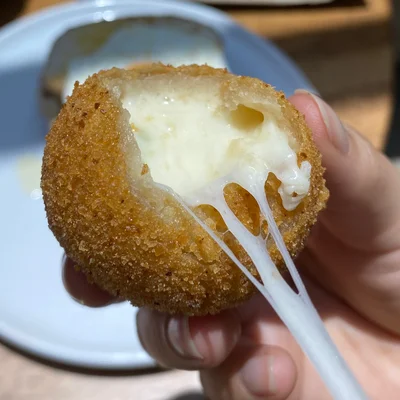 Ricetta di pallina di formaggio 🧀 nel sito di ricette Delirec