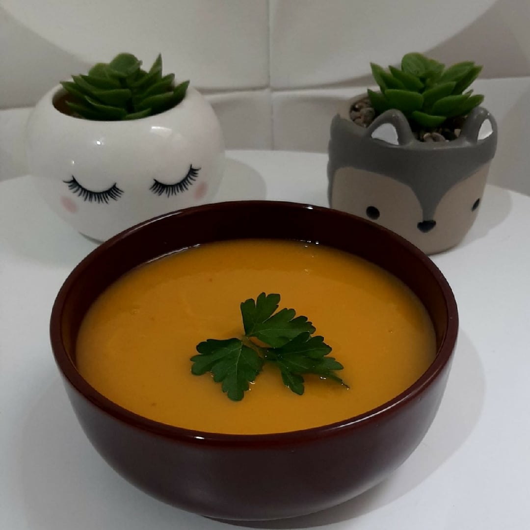 Foto de la Sopa Detox De Zanahoria Y Chuchu – receta de Sopa Detox De Zanahoria Y Chuchu en DeliRec