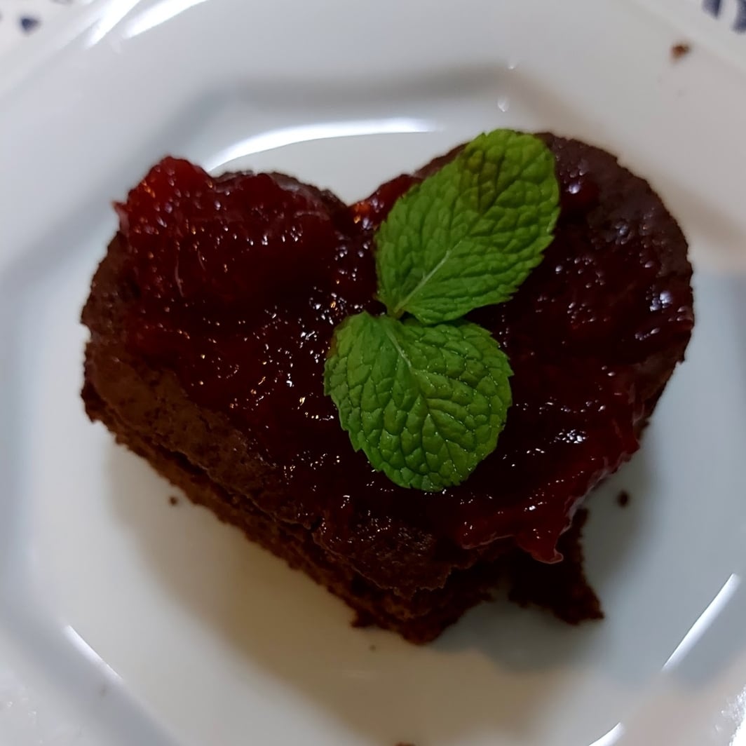 Foto da Brownie com geléia de frutas vermelhas - receita de Brownie com geléia de frutas vermelhas no DeliRec