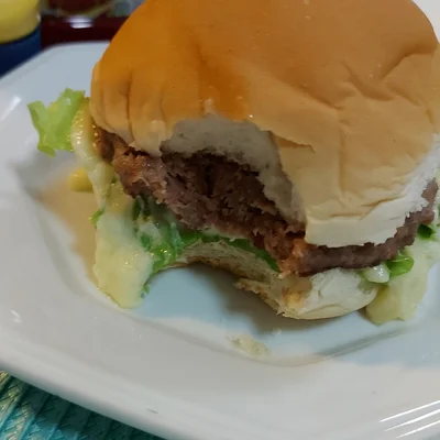 Recette de hamburger maison sur le site de recettes DeliRec