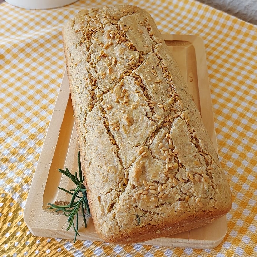 Photo of the Quick Healthy Bread with a touch of olive oil and herbs – recipe of Quick Healthy Bread with a touch of olive oil and herbs on DeliRec