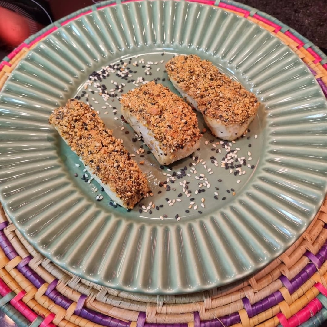 Foto da Peixe com crosta de granola salgada  - receita de Peixe com crosta de granola salgada  no DeliRec