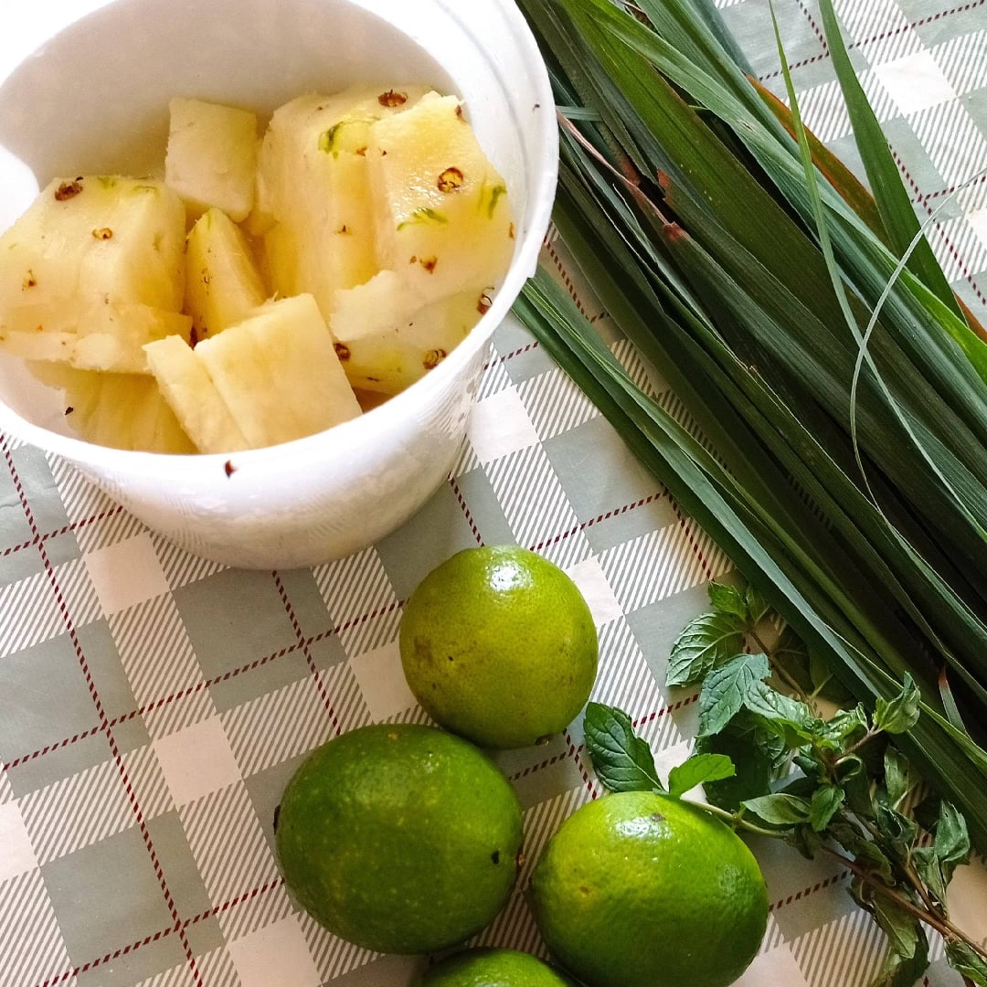 Photo of the Natural Calming Lemongrass Juice – recipe of Natural Calming Lemongrass Juice on DeliRec