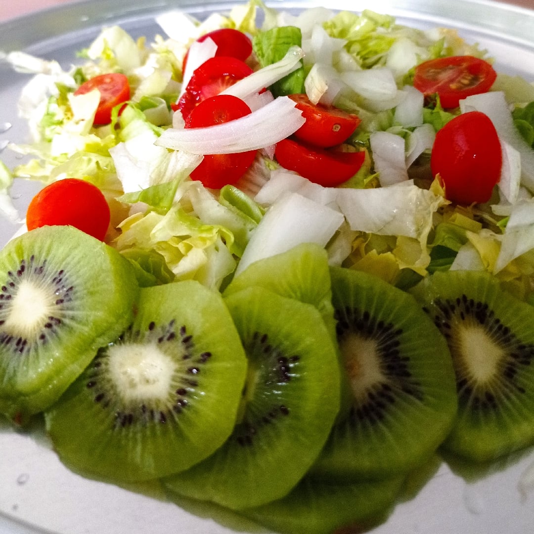Photo of the Green salad with kiwi – recipe of Green salad with kiwi on DeliRec