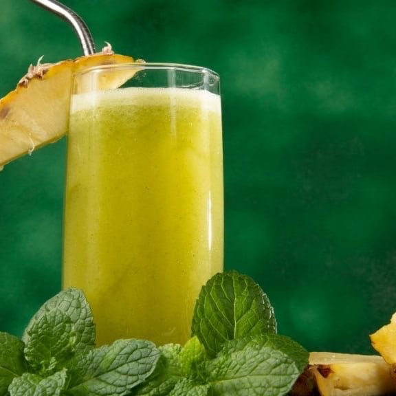 Photo of the CABBAGE JUICE WITH PINEAPPLE – recipe of CABBAGE JUICE WITH PINEAPPLE on DeliRec