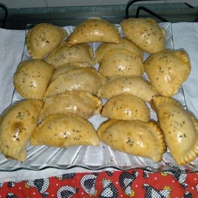 Recipe of Baked pastry (dough with 3 ingredients) on the DeliRec recipe website