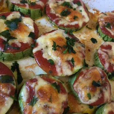 Recipe of roasted zucchini on the DeliRec recipe website