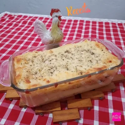 Recipe of COCKROACH ESCONDIDINHO WITH CHICKEN AND CHEESE on the DeliRec recipe website