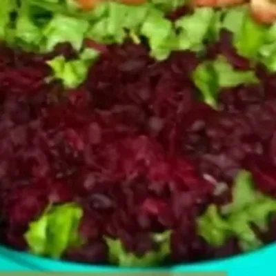 Recipe of beet and lettuce on the DeliRec recipe website