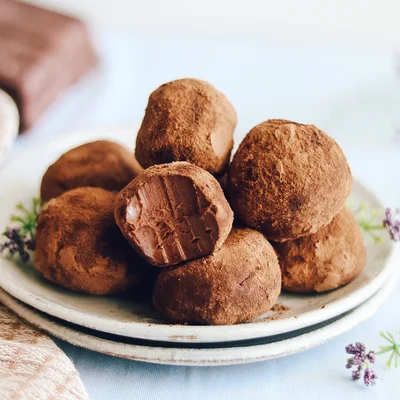 Recipe of vegan chocolate truffles on the DeliRec recipe website