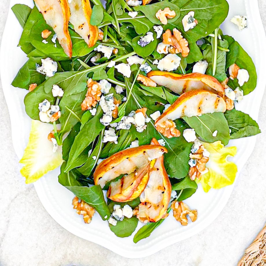 Photo of the Arugula Salad with Pears and Gorgonzola – recipe of Arugula Salad with Pears and Gorgonzola on DeliRec