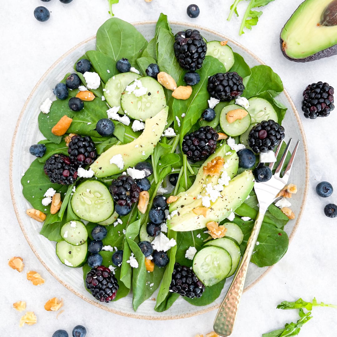 Photo of the Avocado, blueberry and blackberry salad – recipe of Avocado, blueberry and blackberry salad on DeliRec