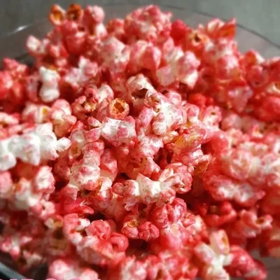 Recipe of Pink Sweet Popcorn on the DeliRec recipe website