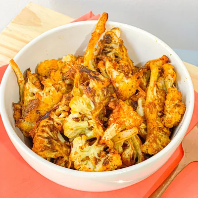 Recipe of Roasted Cauliflower with Spicy Paprika on the DeliRec recipe website