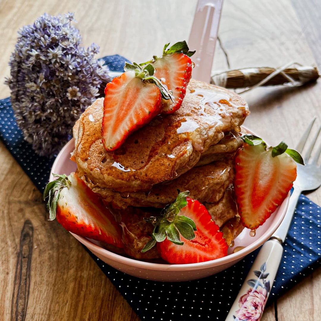 Photo of the Fit Strawberry Pancakes – recipe of Fit Strawberry Pancakes on DeliRec