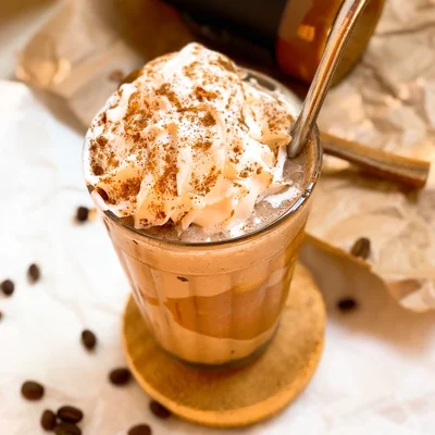Recipe of coffee milkshake on the DeliRec recipe website