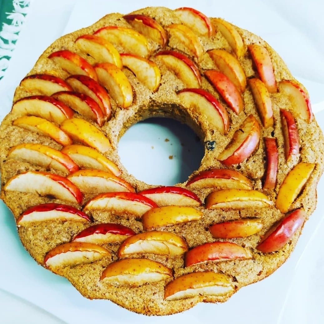Foto de la Pastel de tarta de manzana en forma 🍎 – receta de Pastel de tarta de manzana en forma 🍎 en DeliRec