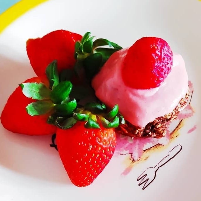 Photo of the Fit Protein Sensation Cupcake 🍓 – recipe of Fit Protein Sensation Cupcake 🍓 on DeliRec