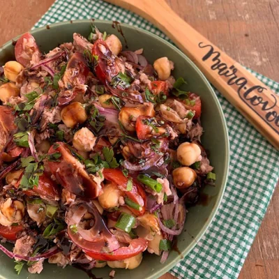 Recipe of Chickpea salad with tuna on the DeliRec recipe website