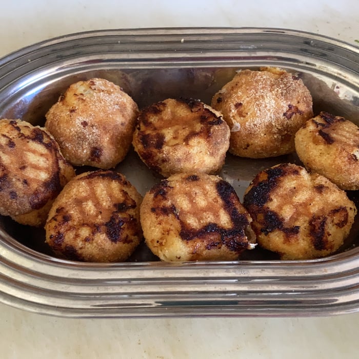 Foto da Nuggets de frango caseiro na airfryer - receita de Nuggets de frango caseiro na airfryer no DeliRec