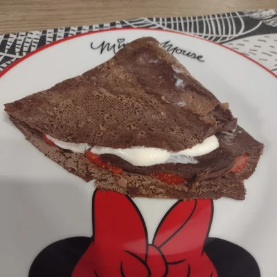 Recipe of Chocolate and strawberry crepe fit on the DeliRec recipe website
