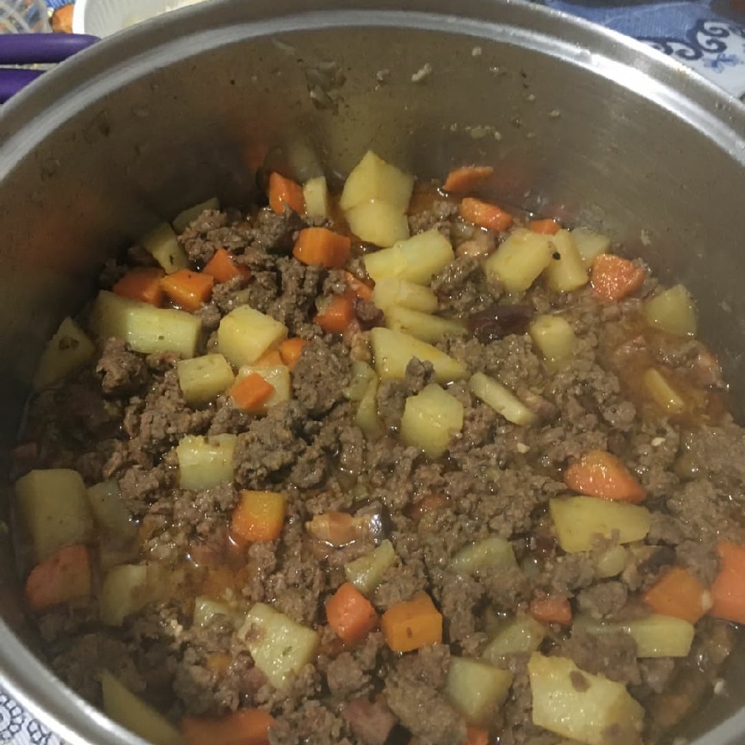 Foto da Carne moída com batata e  cenoura  - receita de Carne moída com batata e  cenoura  no DeliRec