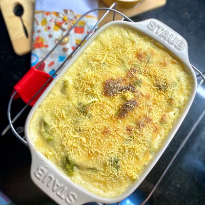 Recipe of Broccoli au gratin with white sauce and parmesan on the DeliRec recipe website