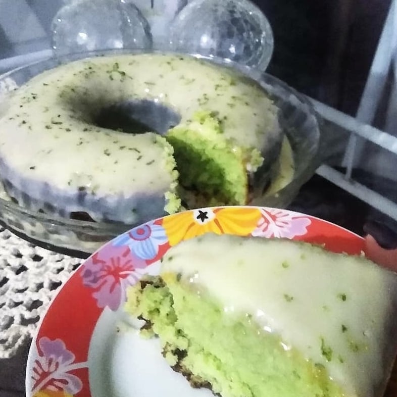 Foto della torta al limone verde - ricetta di torta al limone verde nel DeliRec