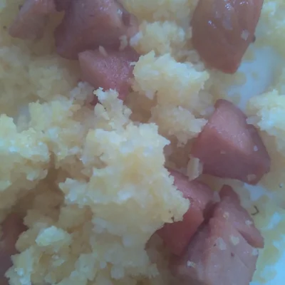 Recipe of couscous with sausage on the DeliRec recipe website