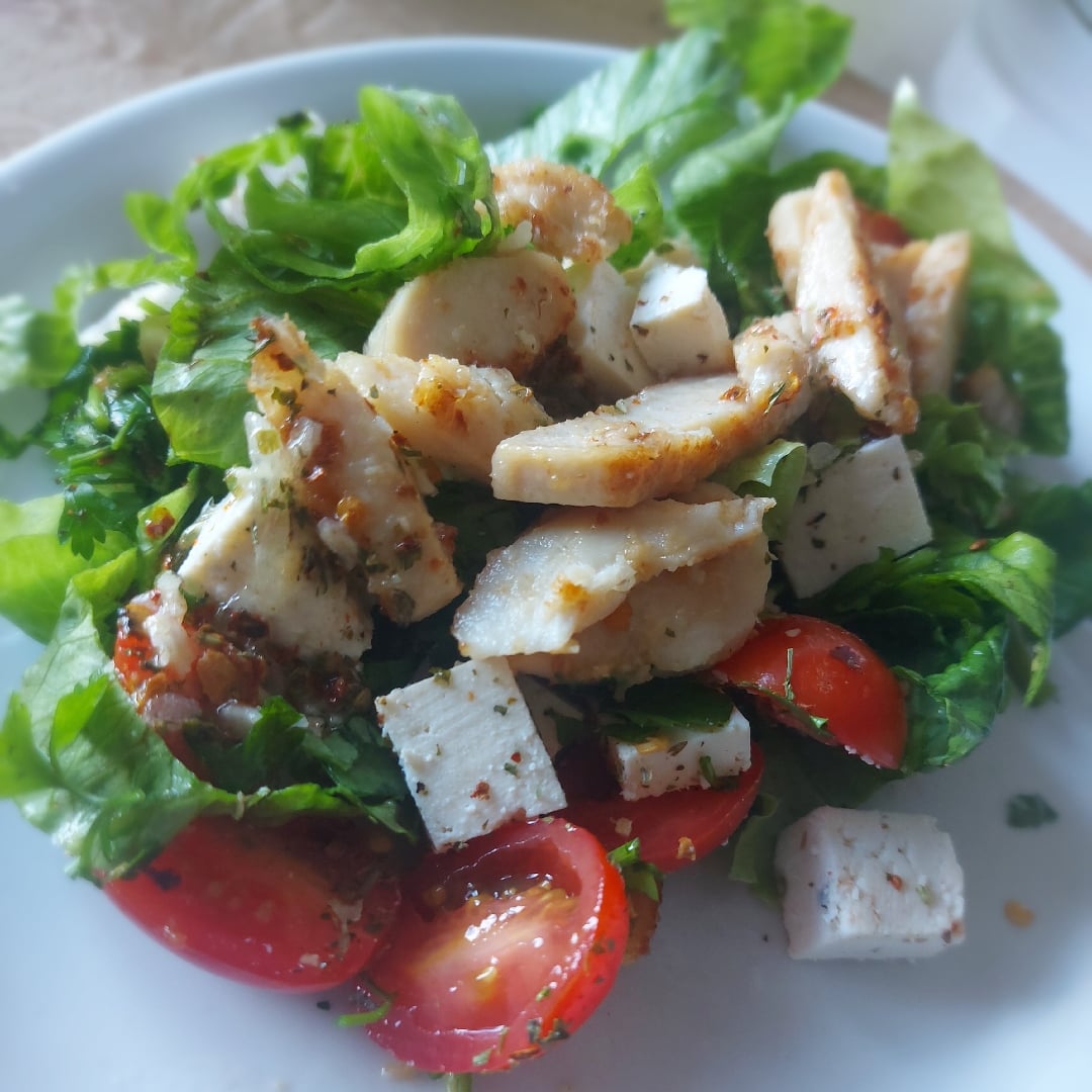 Photo of the Salad with chicken 🤤 A deeeelicia, super tasty and healthy 🤍 – recipe of Salad with chicken 🤤 A deeeelicia, super tasty and healthy 🤍 on DeliRec