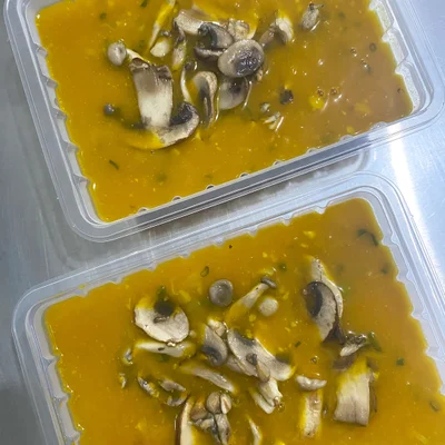 Recipe of Pumpkin soup with mushrooms on the DeliRec recipe website
