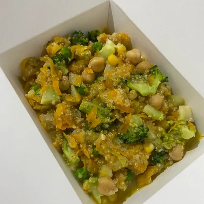 Recette de Risotto de quinoa aux légumes et pois chiches sur le site de recettes DeliRec
