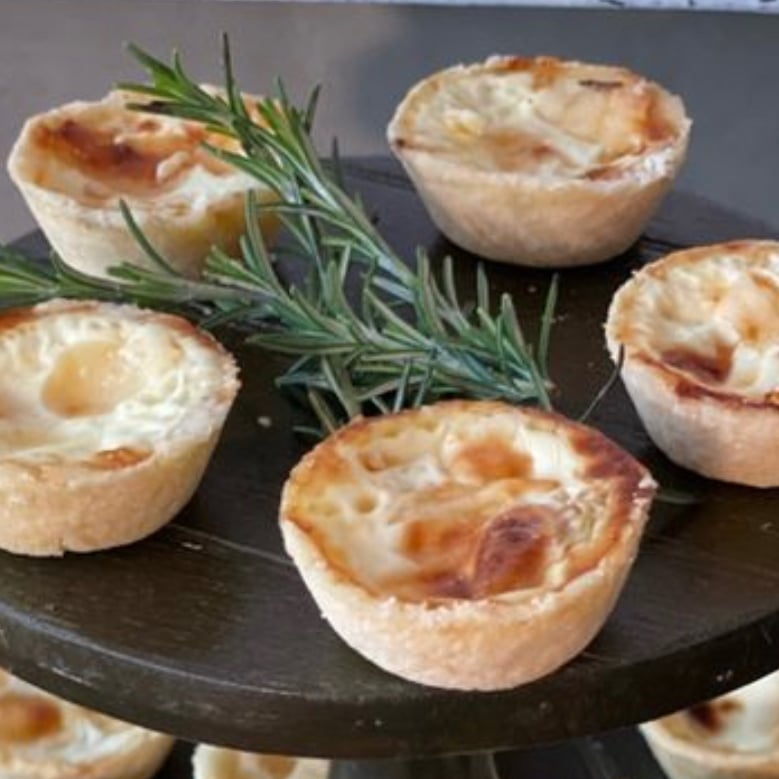 Photo of the Cheese Pie with Onion – recipe of Cheese Pie with Onion on DeliRec