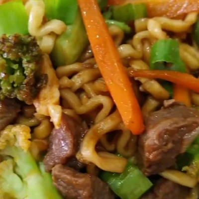 Recipe of noodles with vegetables on the DeliRec recipe website