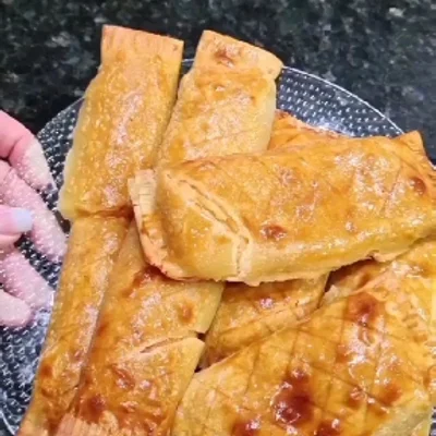 Recipe of Puff Pastry (Made with Ready-to-Draw Dough) on the DeliRec recipe website