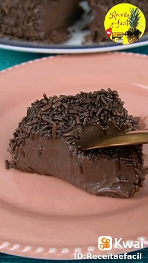 Foto da Torata de chocolate 🍫 como se fosse pudim - receita de Torata de chocolate 🍫 como se fosse pudim no DeliRec